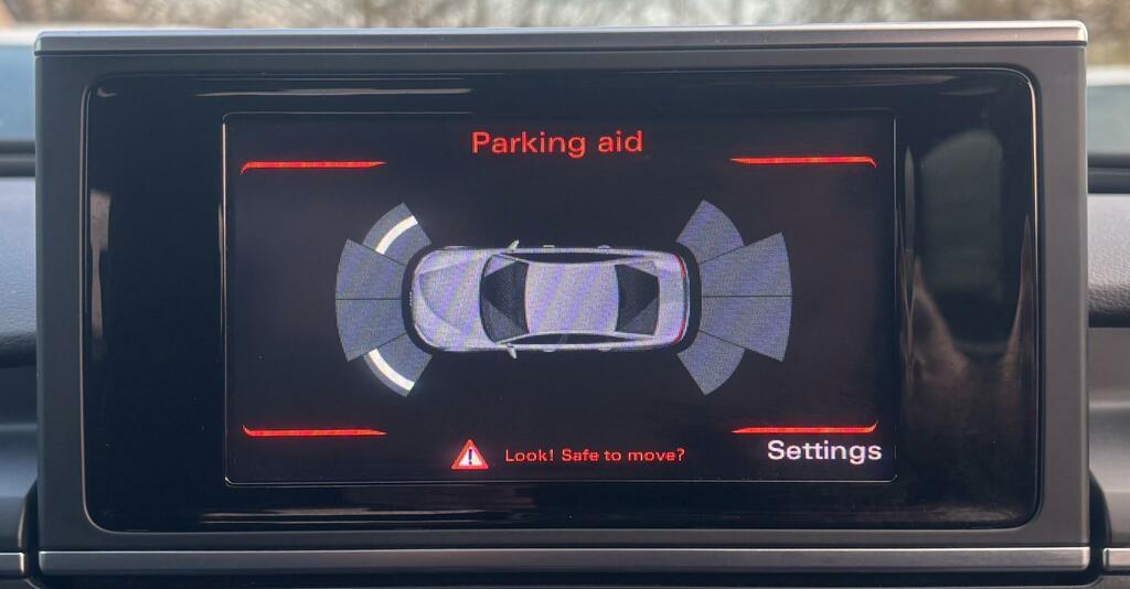 Audi A6 Saloon Tdi Ultra Black Edition White #56