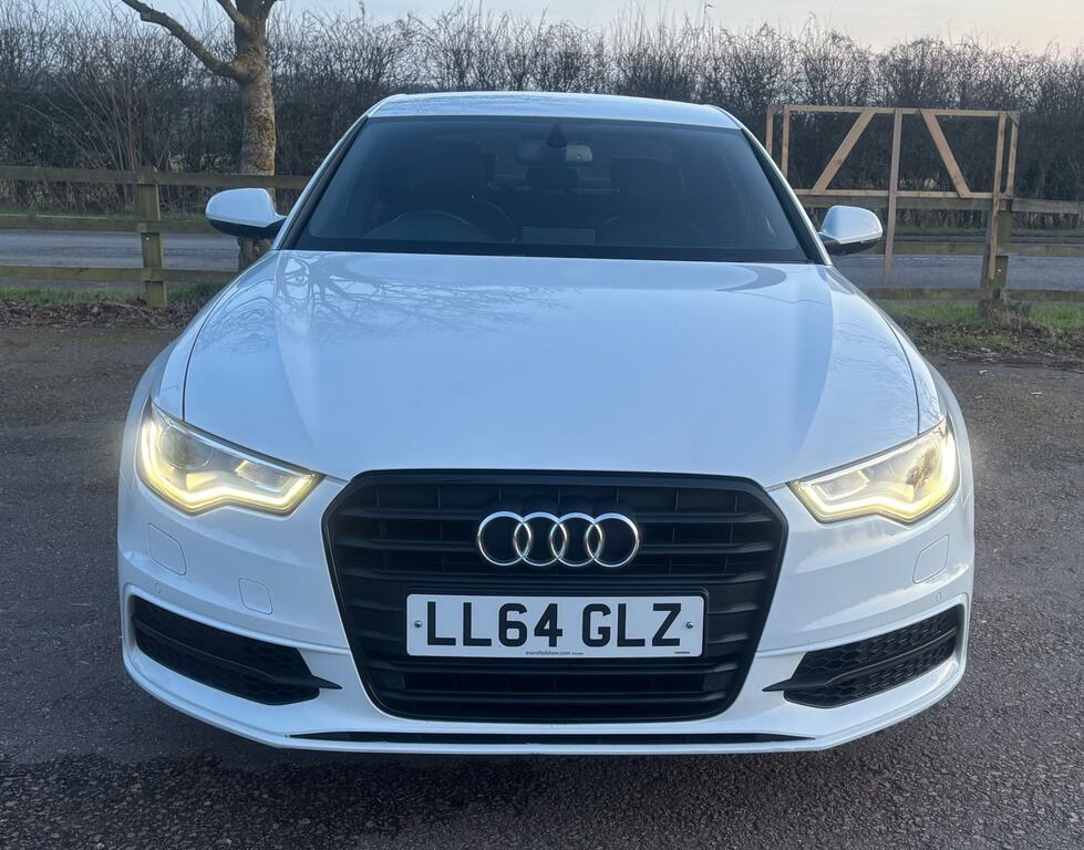 Audi A6 Saloon Black Edition White