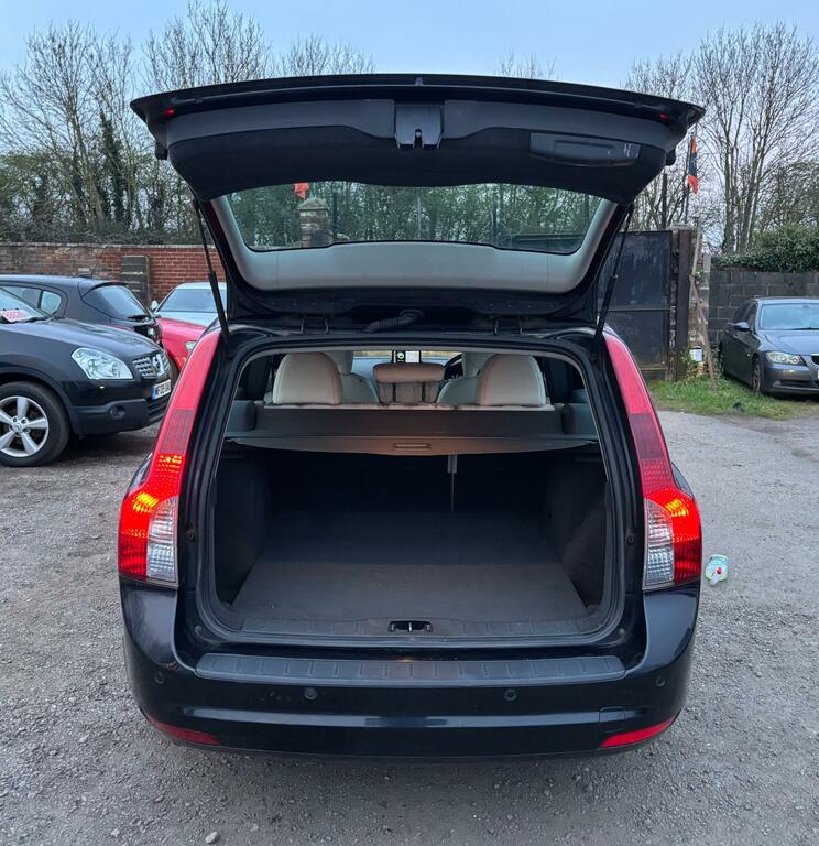 Volvo V50 2.0 D3 R-design Euro 5 Grey #19