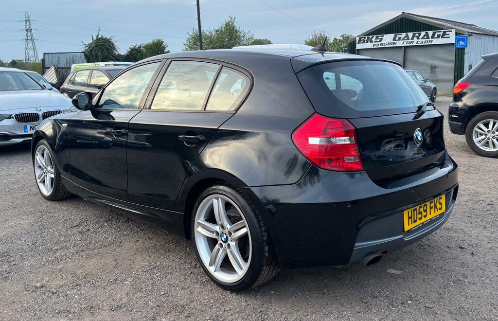 BMW 1 Series 2.0 118I M Sport Steptronic Euro 5 Black #4