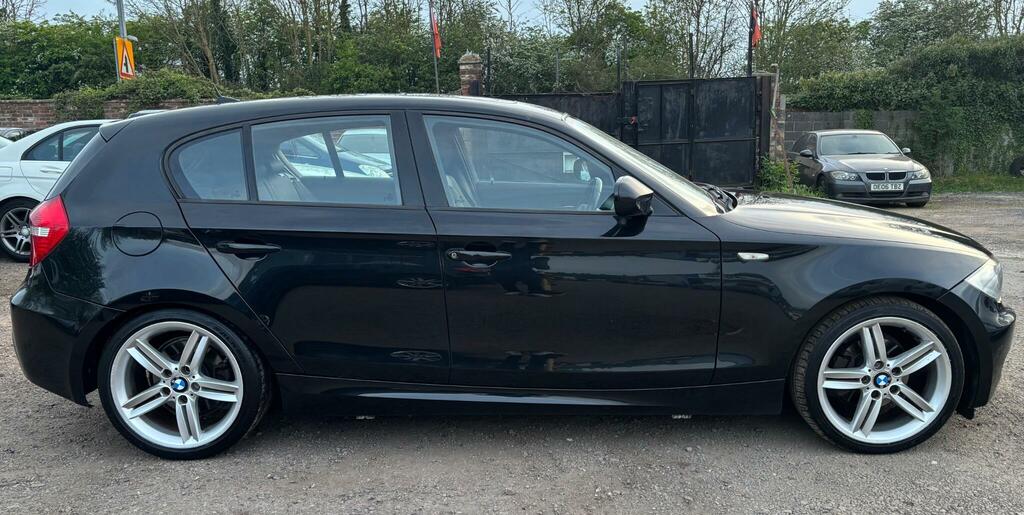 BMW 1 Series 2.0 118I M Sport Steptronic Euro 5 Black #5