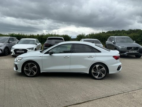 Audi A3 1.5 Tfsi 35 MJ72NWB White #6