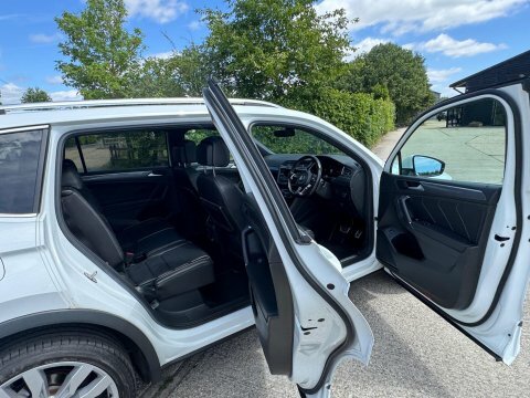 Volkswagen Tiguan Allspace 2.0 Tdi R-line KW21MUB White #5
