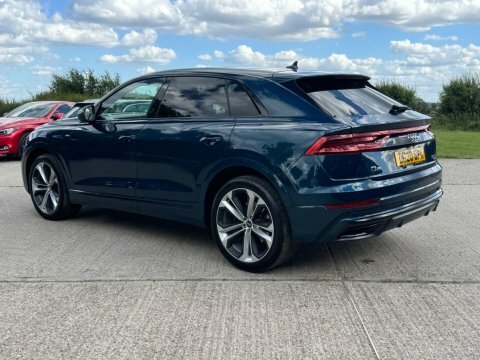 Audi Q8 3.0 Tdi V6 Blue #5