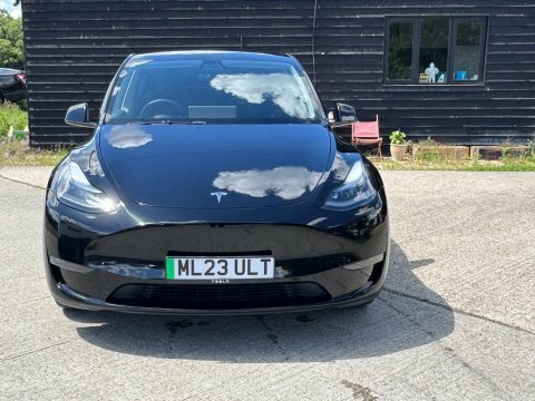 Tesla Model Y Dual Motor Long Black #3