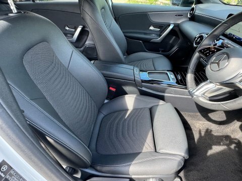 Mercedes-Benz A Class 1.3 A180h Mhev LR74GZJ White #2