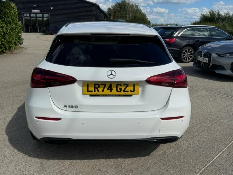 Mercedes-Benz A Class 1.3 A180h Mhev LR74GZJ White #6