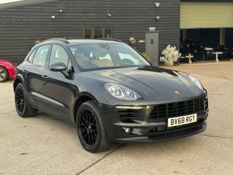 Porsche Macan 3.0 Td V6 Grey