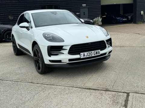 Porsche Macan 5dr Pdk Black #74