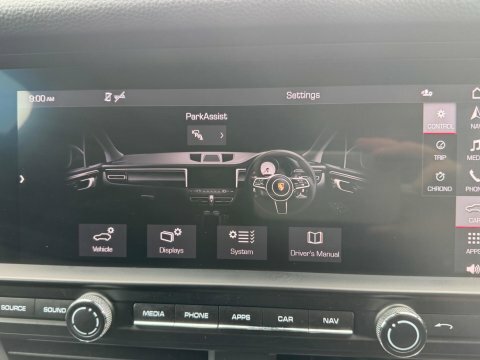 Porsche Macan 5dr Pdk Black #50