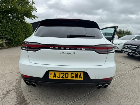 Porsche Macan 5dr Pdk Black #49
