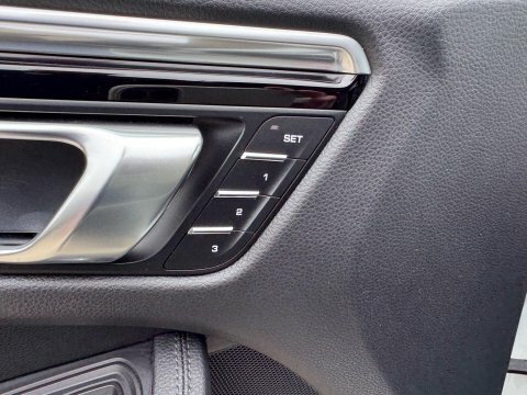 Porsche Macan 5dr Pdk Black #14