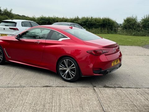 Infiniti Q60 Premium Tech Black #10
