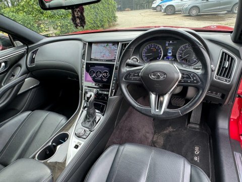 Infiniti Q60 Premium Tech Black #64