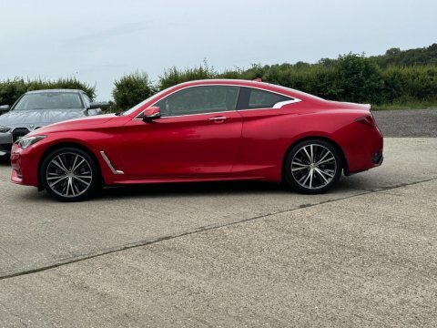 Infiniti Q60 Premium Tech Black #8