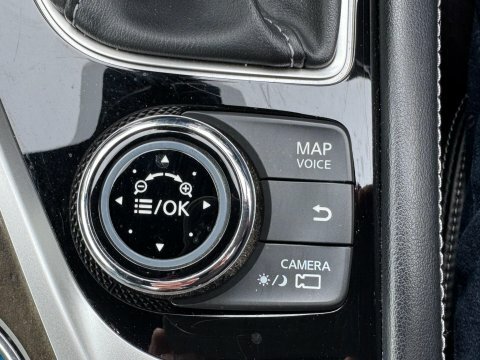 Infiniti Q60 Premium Tech Black #70