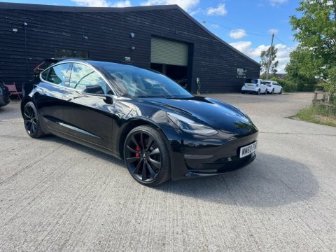 Tesla Model 3 Dual Motor Performance Black