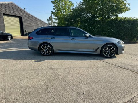 BMW 5 Series 2.0 520D Mht Blue