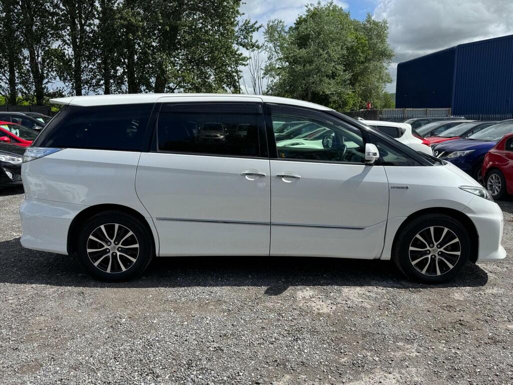 Toyota Estima Mpv Silver #8