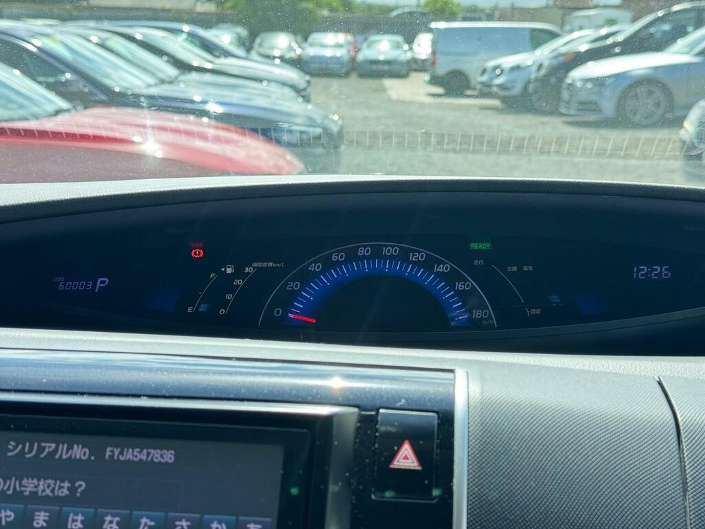 Toyota Estima Mpv Silver #27