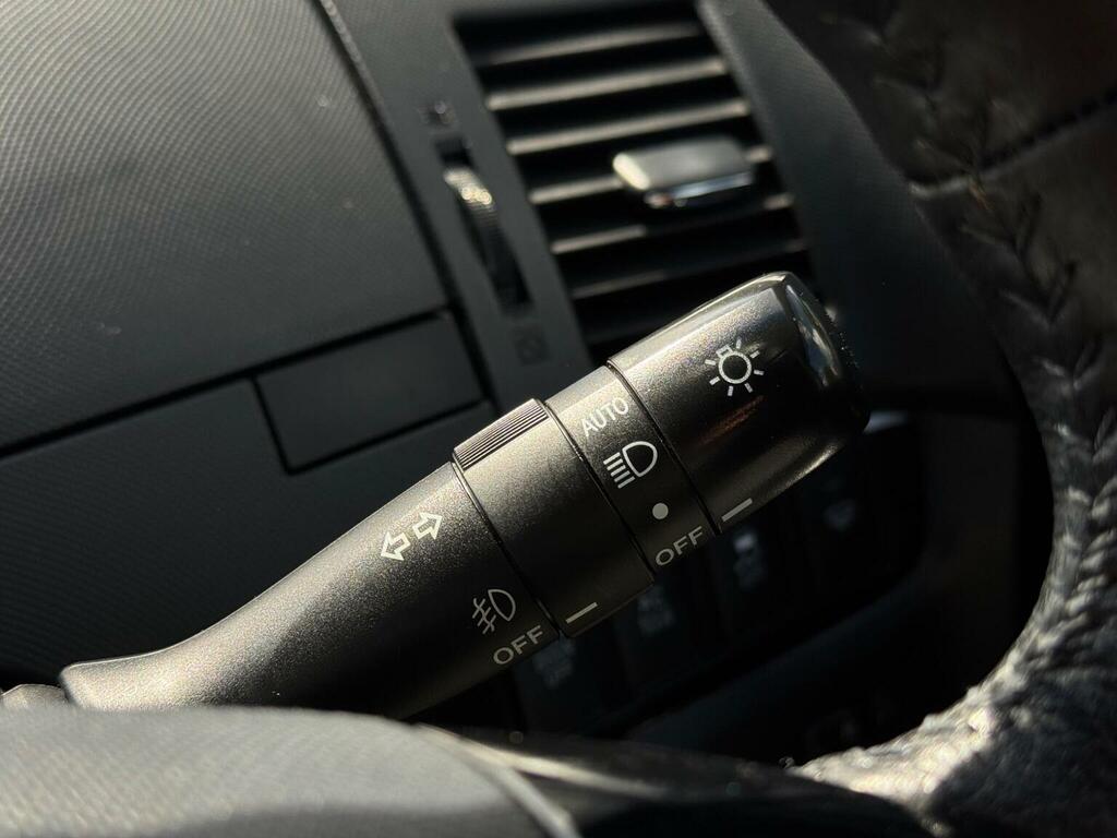 Toyota Estima Mpv Silver #26