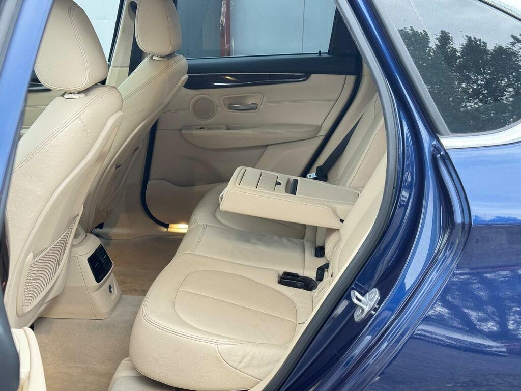 BMW 2 Series Active Tourer 216D Luxury Active Tourer Black #15