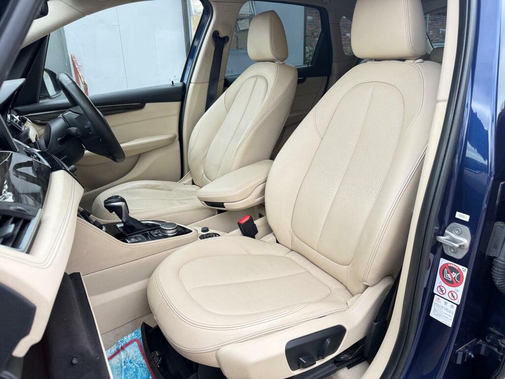 BMW 2 Series Active Tourer 216D Luxury Active Tourer Black #18