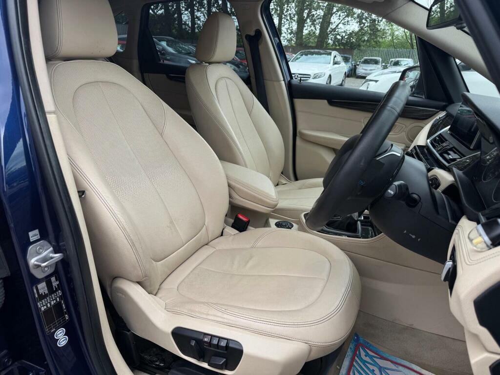 BMW 2 Series Active Tourer 216D Luxury Active Tourer Black #11
