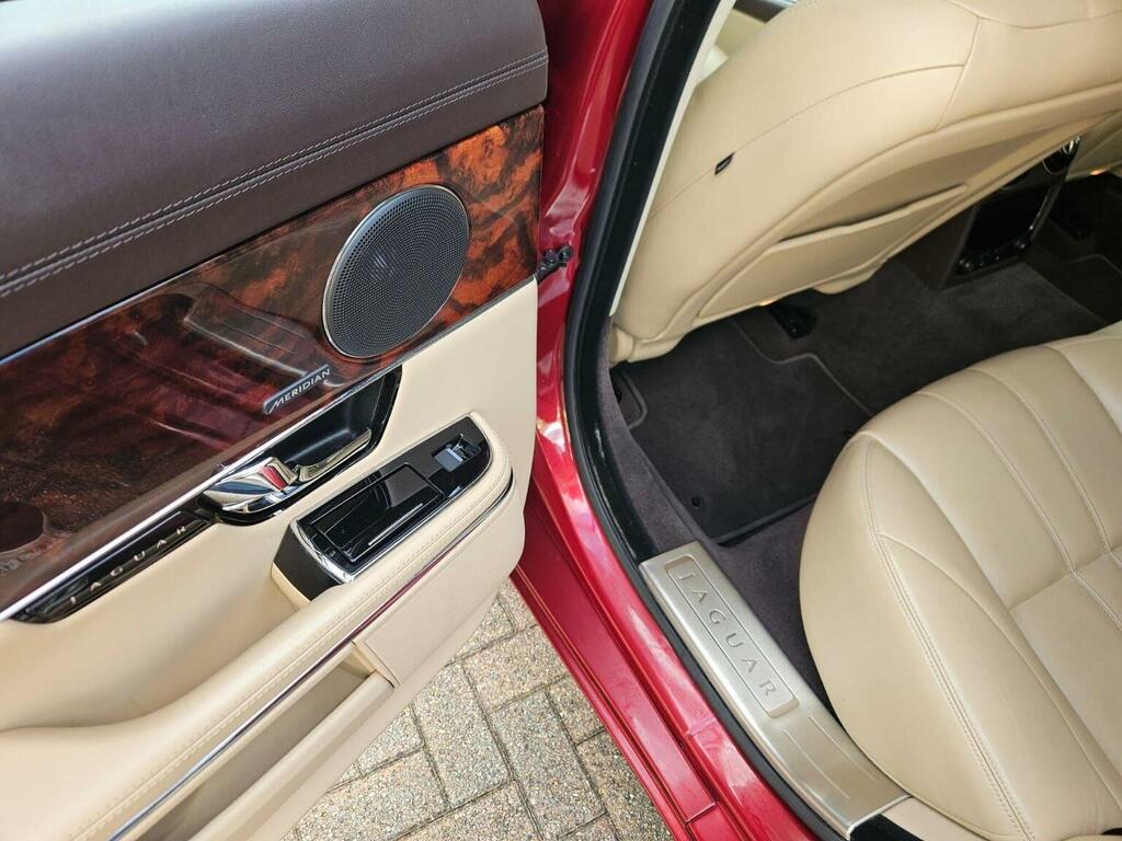 Jaguar XJ 3.0D V6 Portfolio Saloon Euro 5 L Blue #85