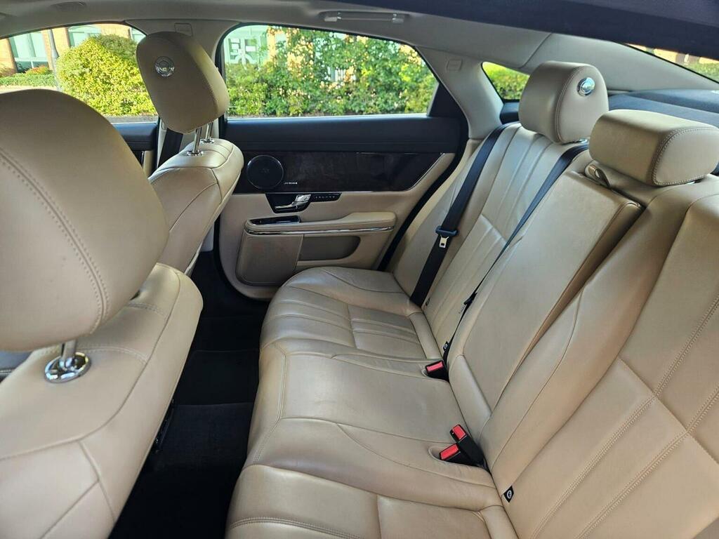 Jaguar XJ 3.0D V6 Portfolio Saloon Euro 5 L Blue #57