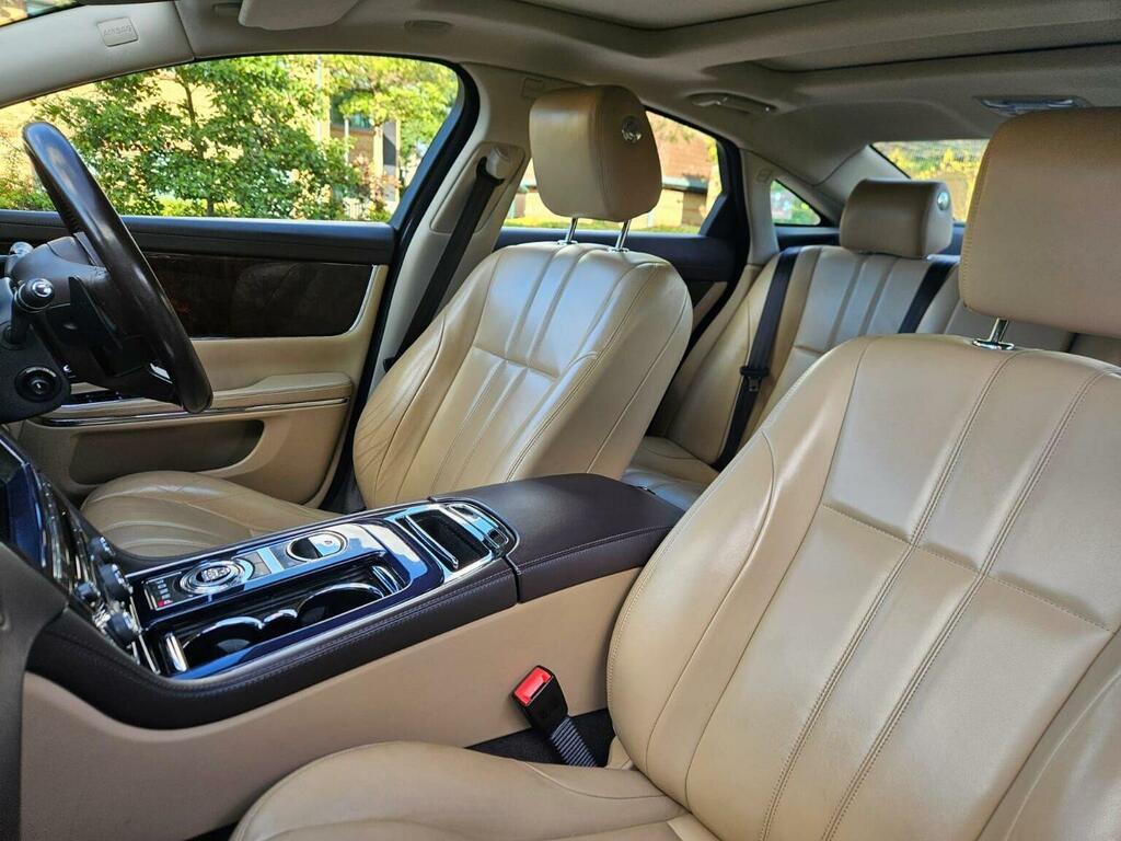 Jaguar XJ 3.0D V6 Portfolio Saloon Euro 5 L Blue #79