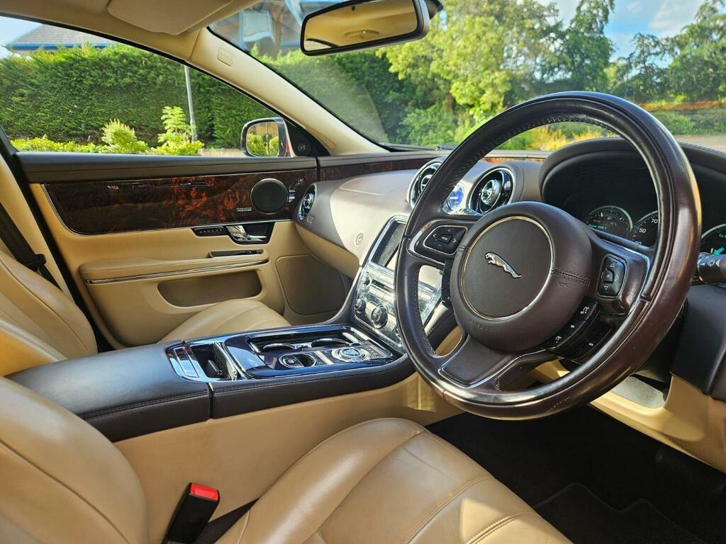Jaguar XJ 3.0D V6 Portfolio Saloon Euro 5 L Blue #11