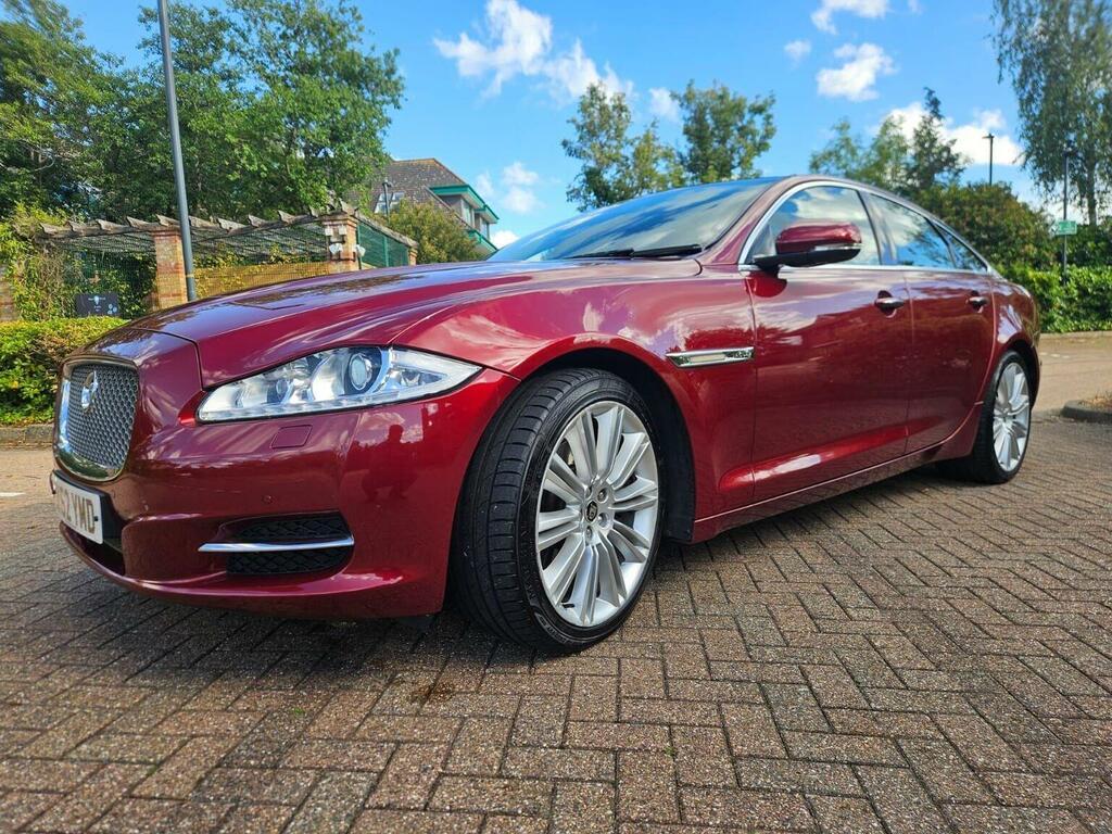 Jaguar XJ Saloon 3.0D V6 Premium Luxury Euro 5 Ss Red #4