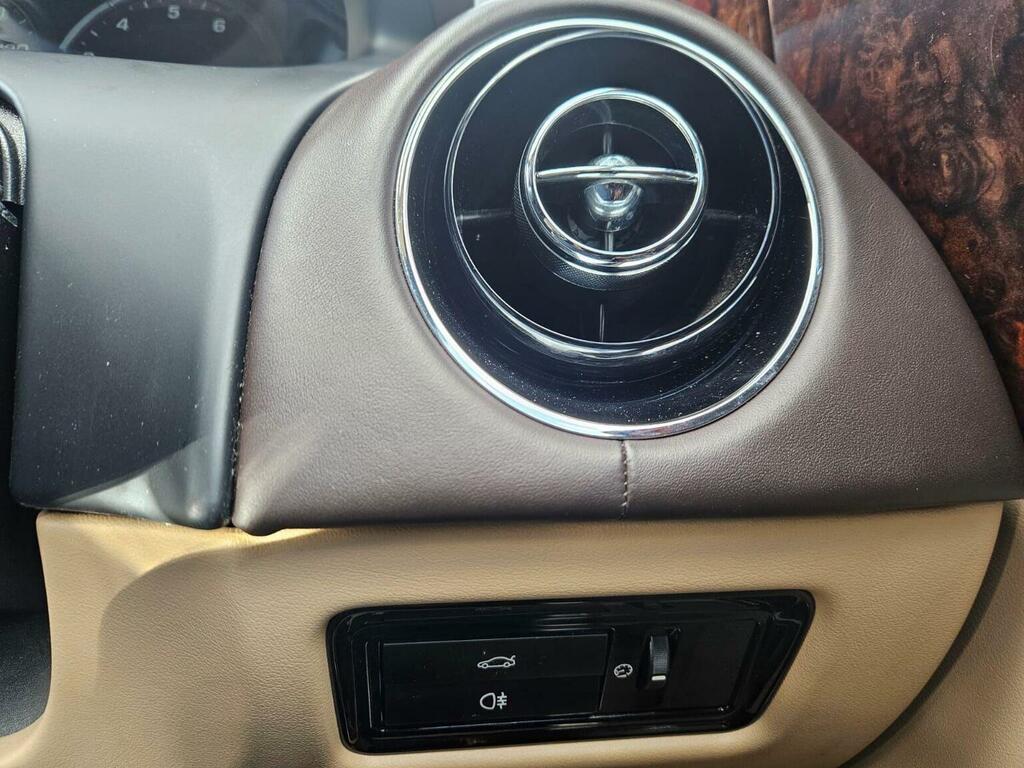 Jaguar XJ 3.0D V6 Portfolio Saloon Euro 5 L Blue #59