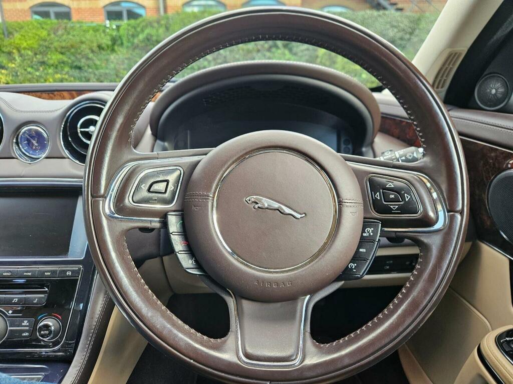 Jaguar XJ 3.0D V6 Portfolio Saloon Euro 5 L Blue #75