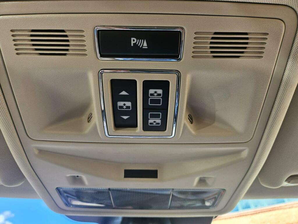 Jaguar XJ 3.0D V6 Portfolio Saloon Euro 5 L Blue #58