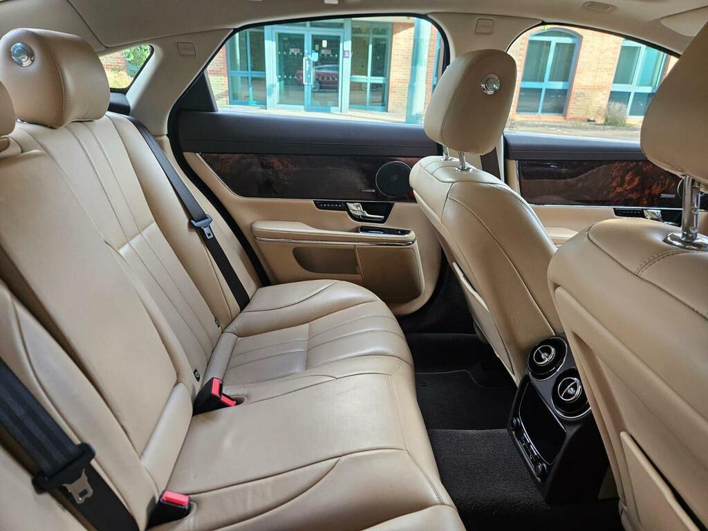 Jaguar XJ 3.0D V6 Portfolio Saloon Euro 5 L Blue #55