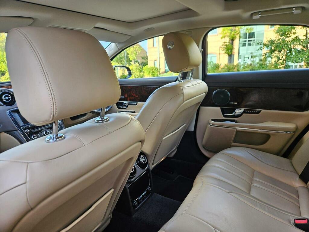 Jaguar XJ 3.0D V6 Portfolio Saloon Euro 5 L Blue #56