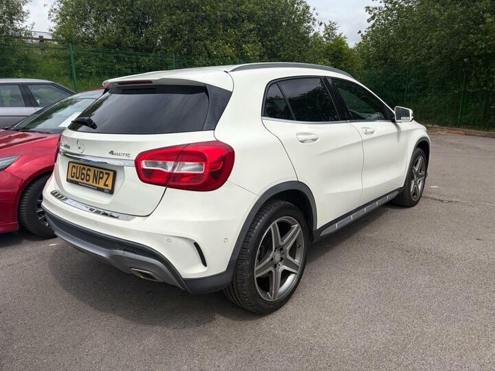 Mercedes-Benz GLA Class 2.1 Gla220d Amg Line Executive 7G-dct 4Matic Eur GU66NPZ White #6