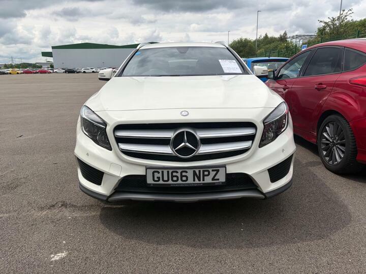 Mercedes-Benz GLA Class 2.1 Gla220d Amg Line Executive 7G-dct 4Matic Eur GU66NPZ White #3