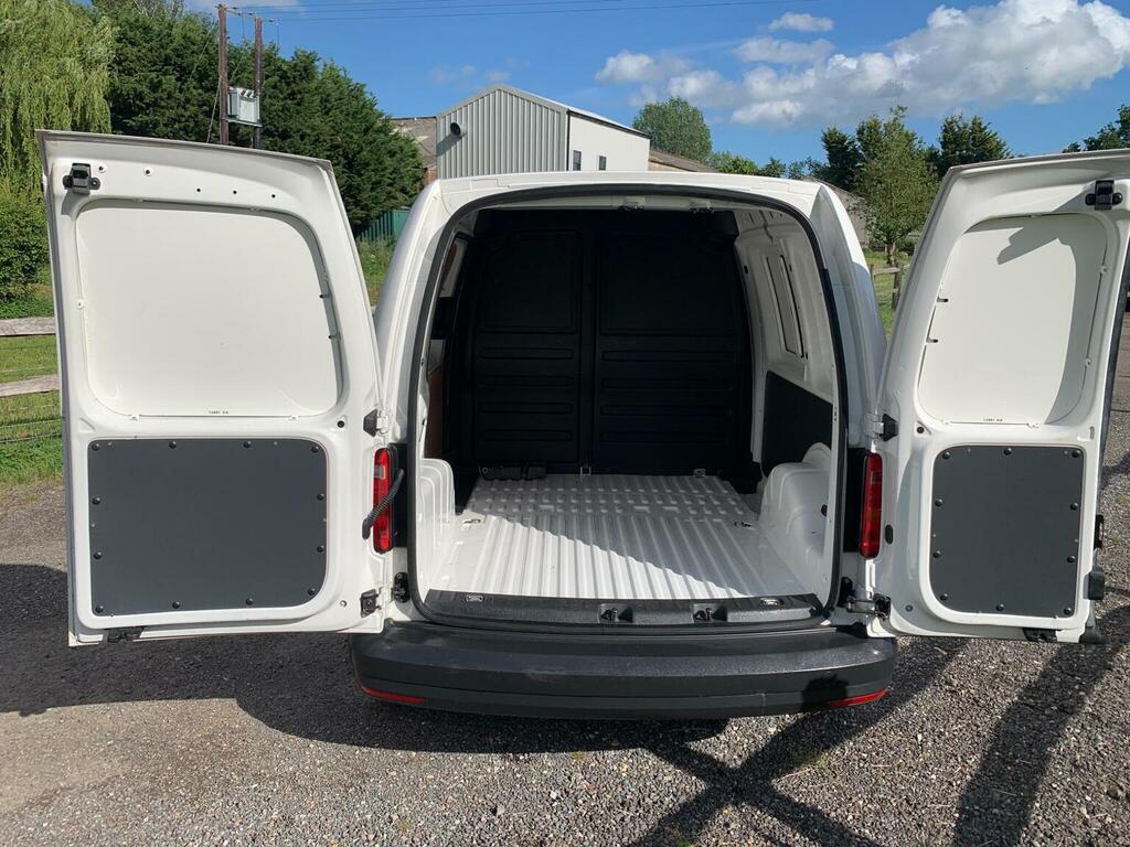 Volkswagen Caddy 2020 2.0 C20 Tdi Highline 101 Bhp Black #75