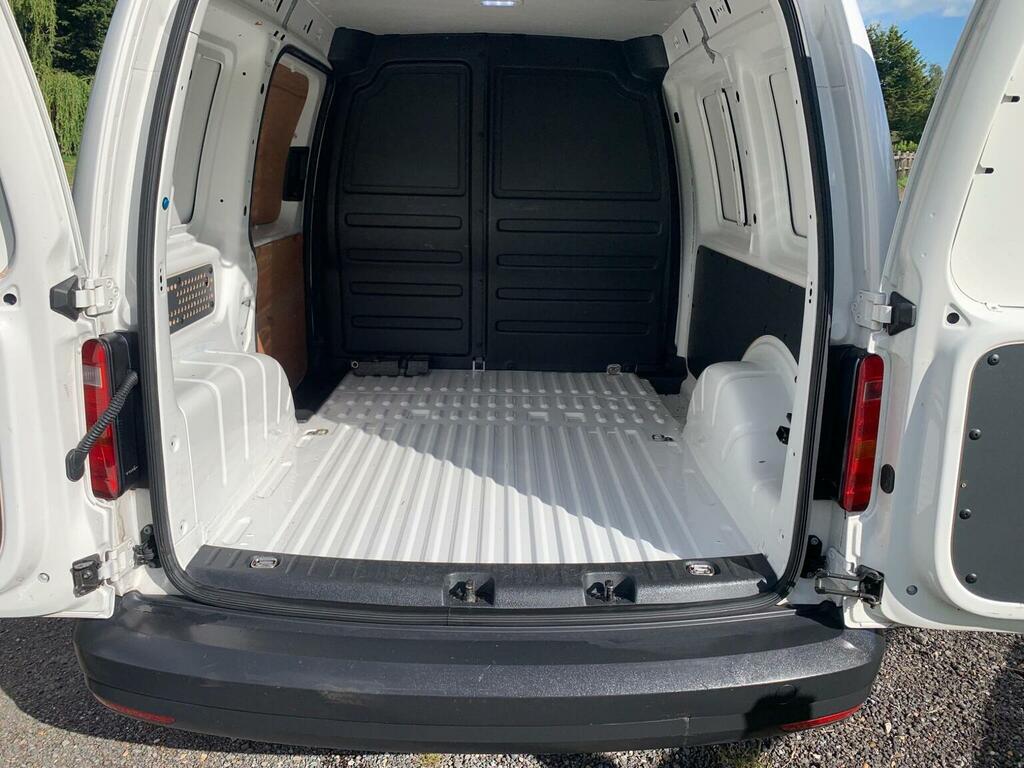 Volkswagen Caddy 2020 2.0 C20 Tdi Highline 101 Bhp Black #79