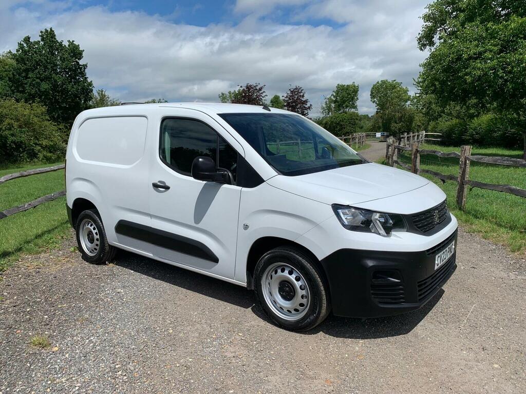 Peugeot Partner 1.5 Bluehdi 1000 Professional Premium Standard P White