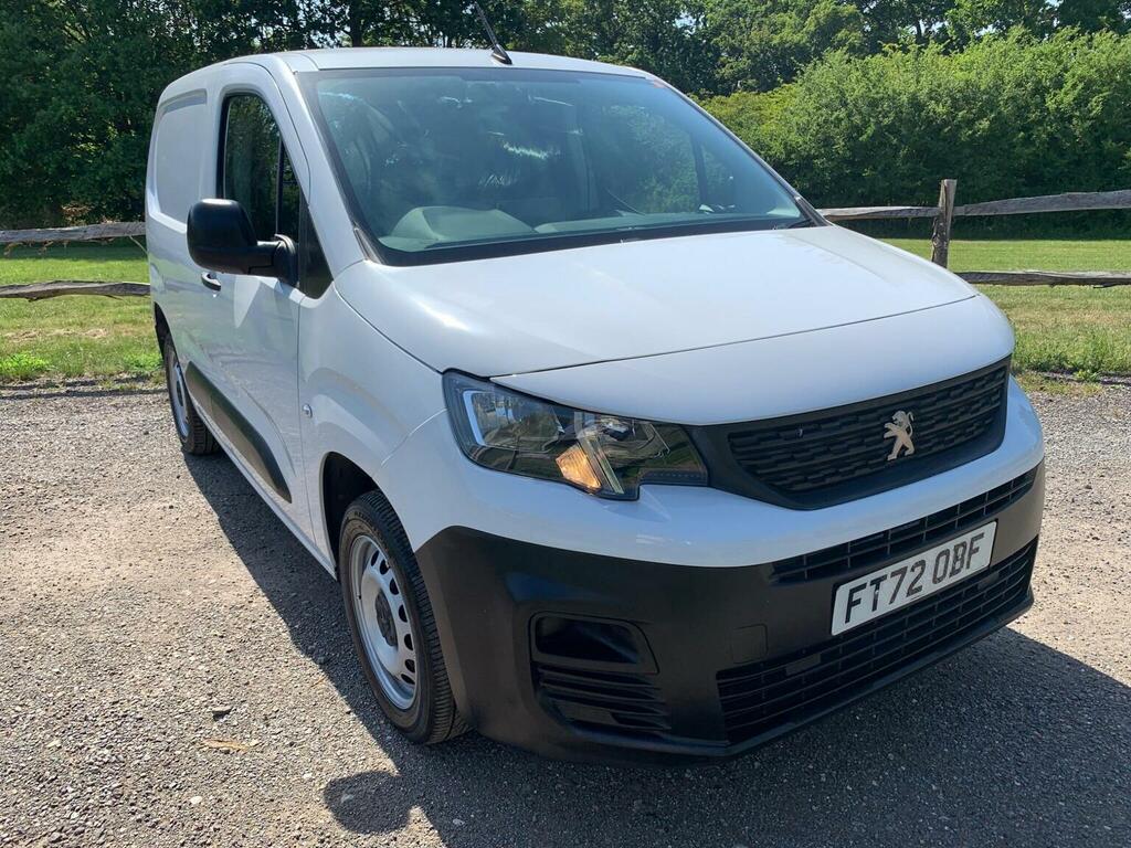 Peugeot Partner 1.5 Bluehdi 1000 Professional Premium Standard P White