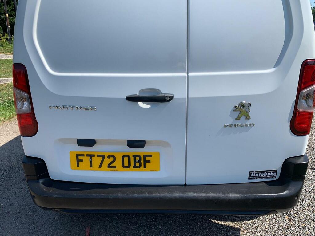 Peugeot Partner 1.5 Bluehdi 1000 Professional Premium Standard P White #4