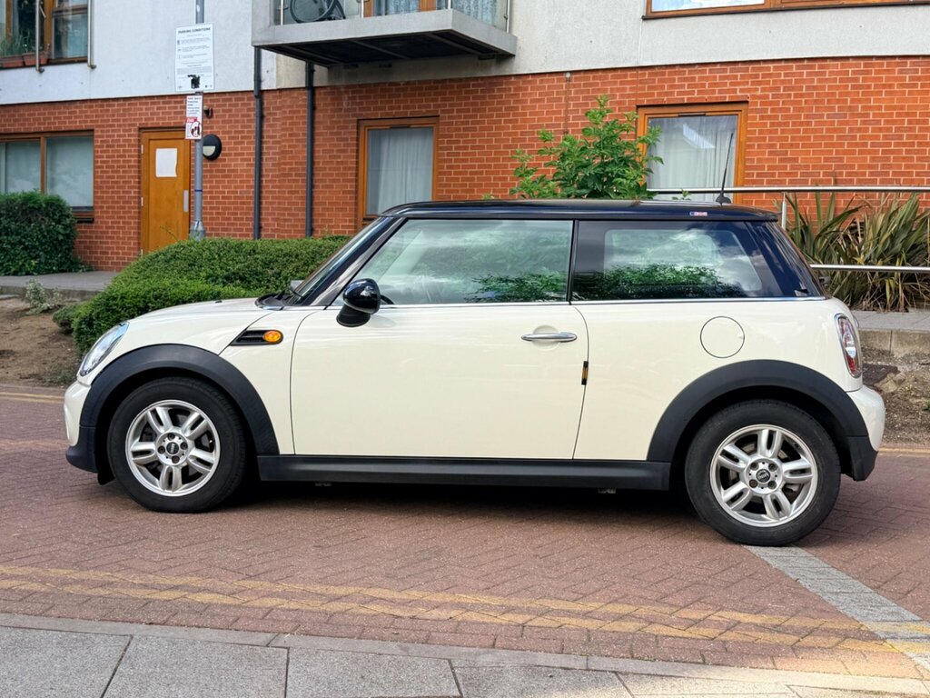 Mini Hatch 1.6 Cooper Euro 5 White #6