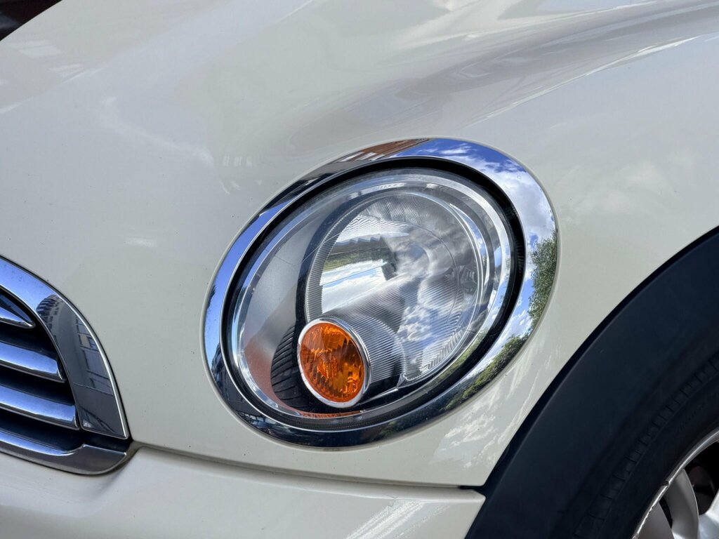 Mini Hatch 1.6 Cooper Euro 5 White #17
