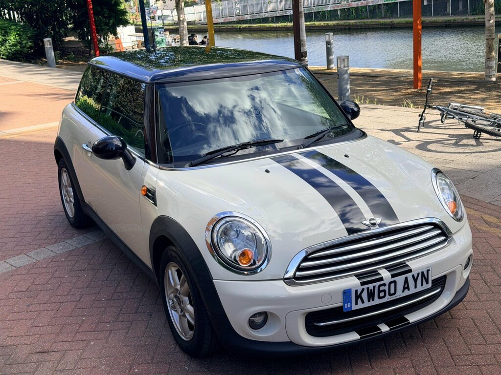 Mini Hatch 1.6 Cooper Euro 5 White #22