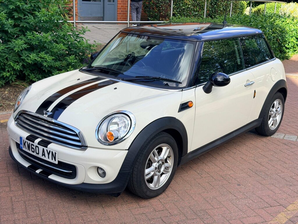 Mini Hatch 1.6 Cooper Euro 5 White #19
