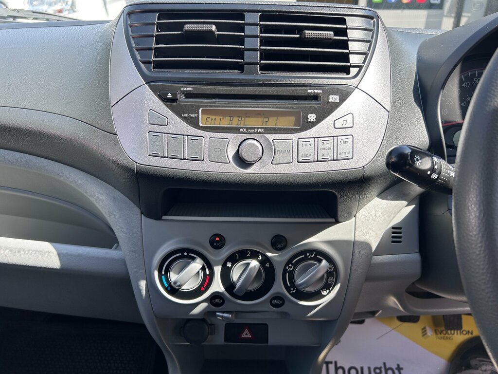 Suzuki Alto 1.0 Sz2 White #17